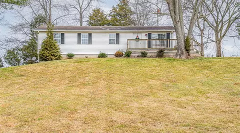 5110 Carl Jordan Rd, Oakland, KY 42159