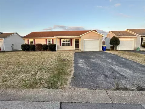 480 Hanover St, Bowling Green, KY 42101
