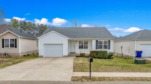 348 Pirates Cove Ln, Bowling Green, KY 42101