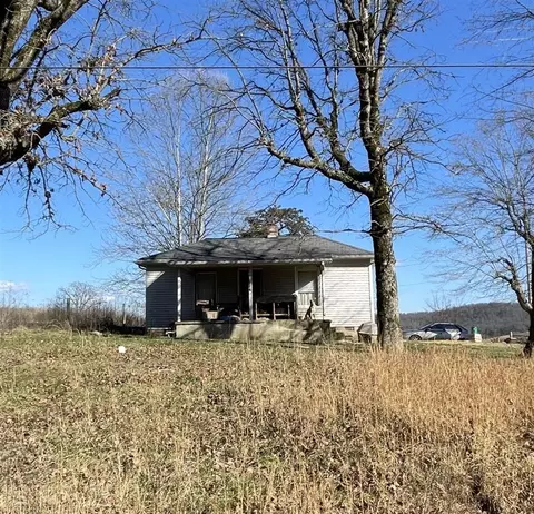 695 London Pace Sink Rd, Horse Cave, KY 42749