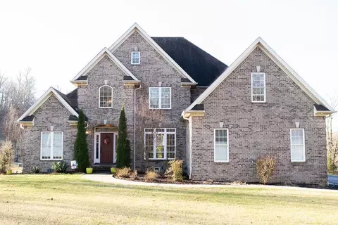 100 Laura Ct, Russellville, KY 42276