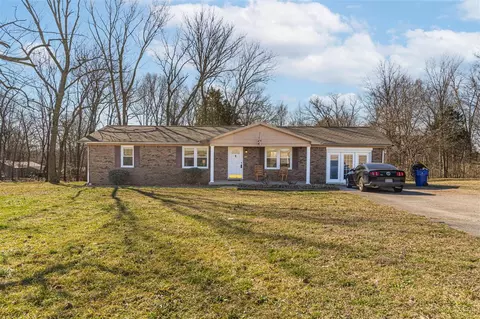 3017 Detour Rd, Bowling Green, KY 42101