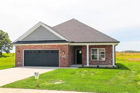 328 Claiborne Cir, Franklin, KY 42134