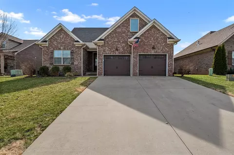 3041 Equestrian Ct, Bowling Green, KY 42104