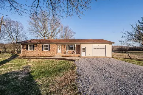 938 Stringtown Flippin Rd, Tompkinsville, KY 42167