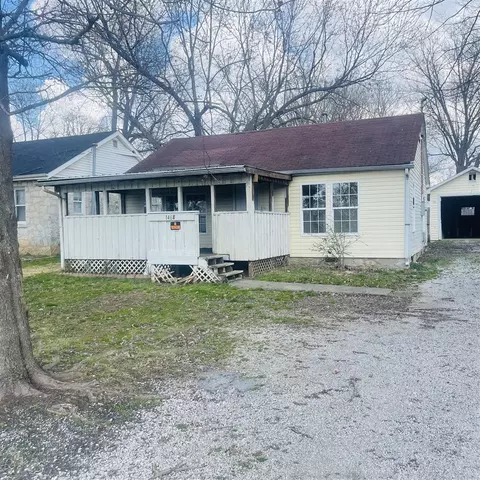 1468 N Sunrise Dr, Bowling Green, KY 42101