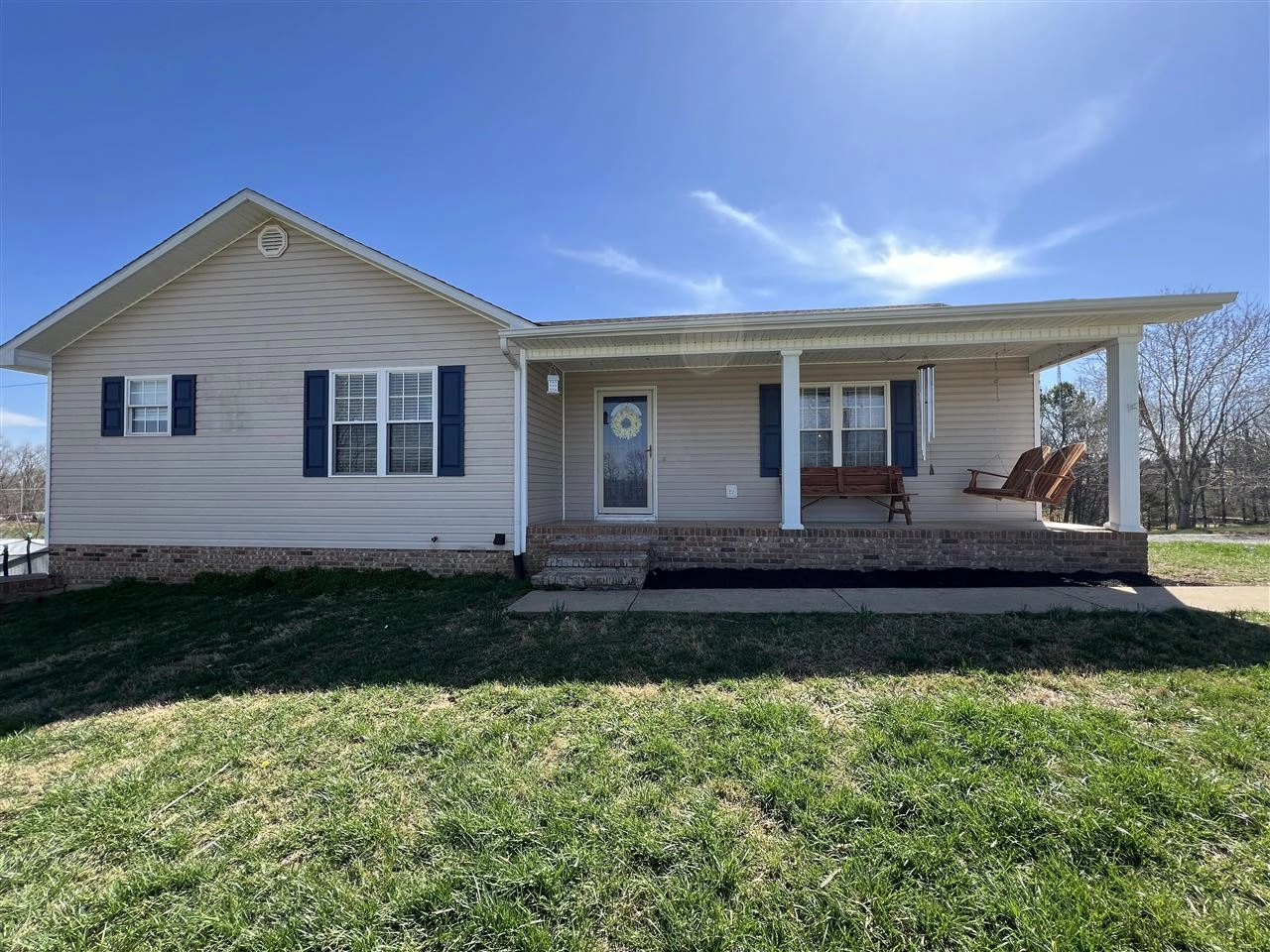 108 Eden Dr  