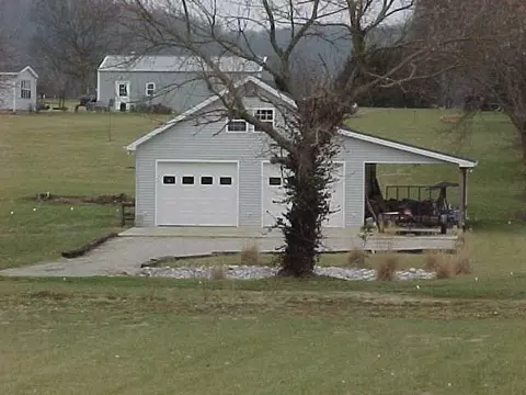 Ac Cemetery Avenue, Horse Cave, KY 42749