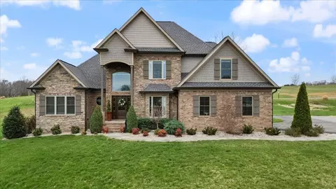 132 September Lakes Way, Bowling Green, KY 42103
