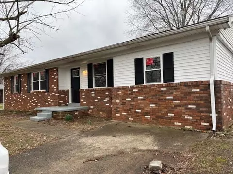 131 Green Meadow Dr, Beechmont, KY 42323