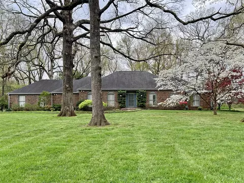 311 Timberlane Dr, Franklin, KY 42134