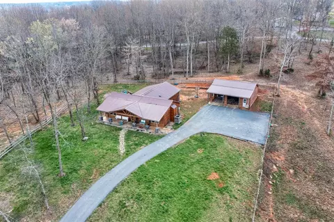 1482 Marshall Rd, Russellville, KY 42276
