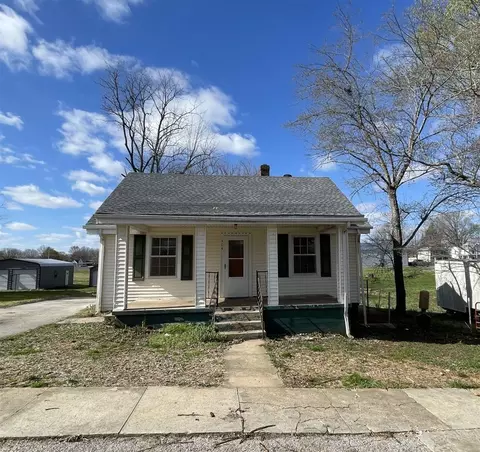 404 Owen St, Cave City, KY 42127