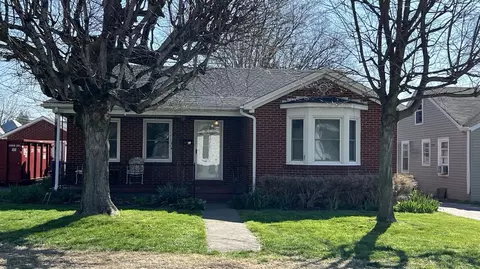 217 S High St, Franklin, KY 42134