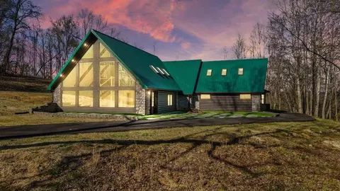 1256 Halls Chapel Rd, Bowling Green, KY 42101