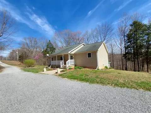 3693 Mell Ridge Rd, Edmonton, KY 42129