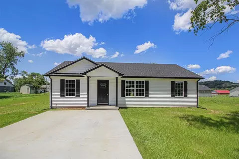 160 Des Ln, Horse Cave, KY 42749