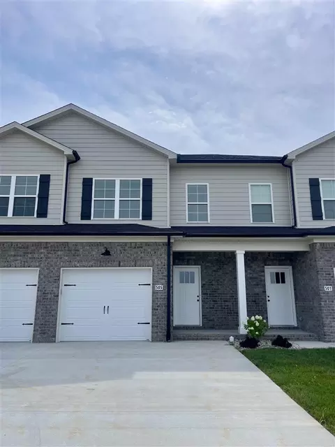 505 Yulan Cir, Bowling Green, KY 42104