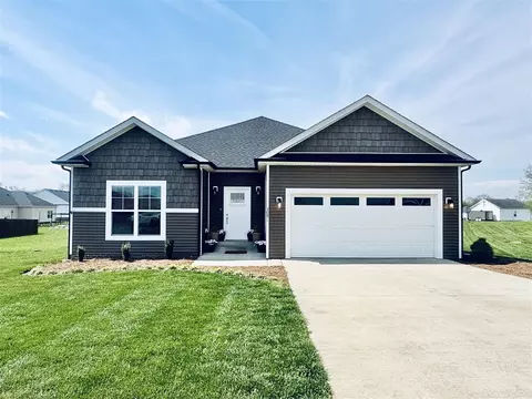 3091 Black Stallion Ct, Bowling Green, KY 42101