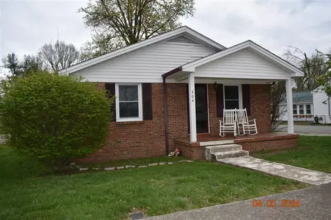 304 N Main St, Smiths Grove, KY 42171
