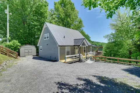 3340 Pea Ridge Rd, Scottsville, KY 42164