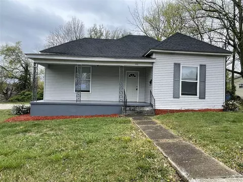 106 Grandview Ave, Glasgow, KY 42141