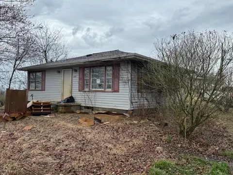 2799 Mell Ridge Rd, Greensburg, KY 42743