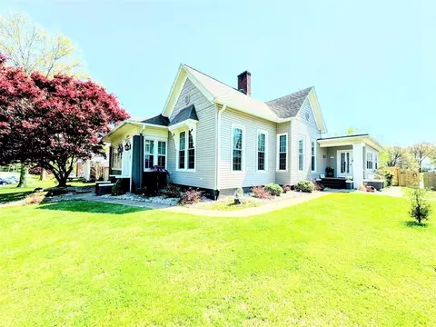 12058 E State Route 132, Sebree, KY 42455