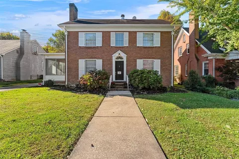 105 Mooreland Dr, Hopkinsville, KY 42240