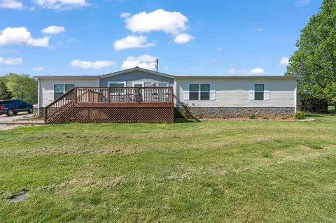 229 Apple Valley Rd, Bowling Green, KY 42101