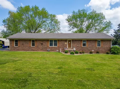 108 S Oak St, Russellville, KY 42276