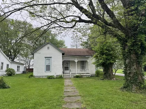 223 N College St, Auburn, KY 42206
