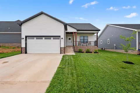 2049 Annapolis Ln, Bowling Green, KY 42103