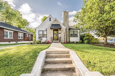 1128 Magnolia St, Bowling Green, KY 42103