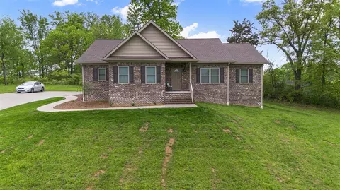 461 Brentwood Ests, Glasgow, KY 42141