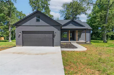 276 Middlebrook Ln, Smiths Grove, KY 42171