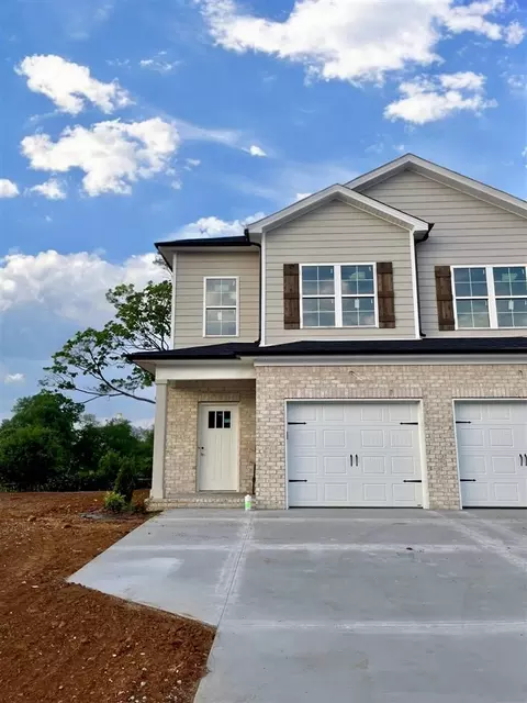 549 Yulan Cir, Bowling Green, KY 42104