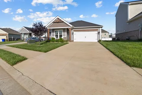 823 Saucer Ct, Bowling Green, KY 42104