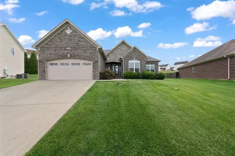 121 Smokey Ct, Elizabethtown, KY 42701