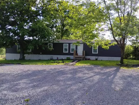 5555 Mt Union Rd, Scottsville, KY 42164