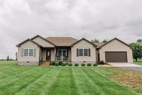 141 Slim Collins Rd, Russellville, KY 42276