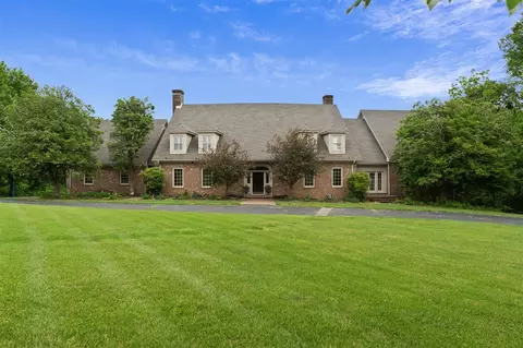 3 Chestnut Hill Ct, Bowling Green, KY 42103