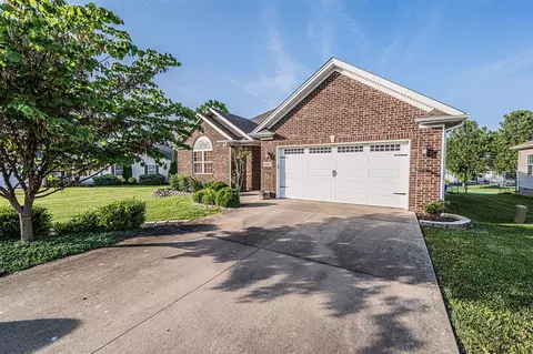266 Maple Hill Ct, Bowling Green, KY 42101