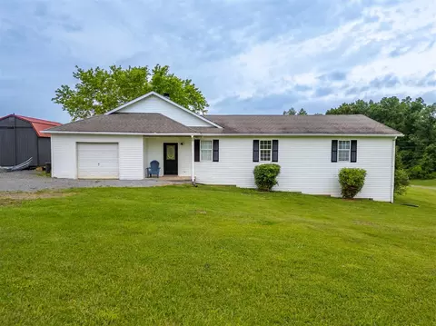 12 Caleb Ct, Scottsville, KY 42164