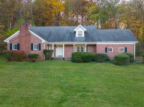104 Daleview Cir, Russellville, KY 42276
