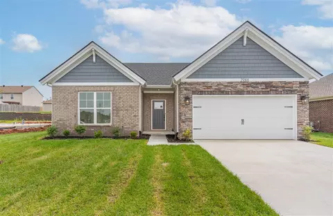 2944 Brahman Cir, Bowling Green, KY 42104