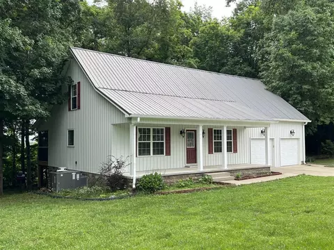 1860 Walkers Chapel Rd, Adolphus, KY 42120