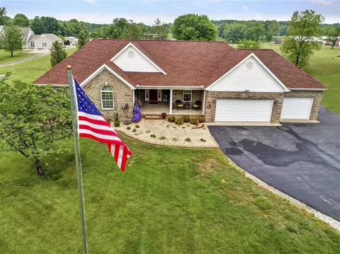 2019 Hunts Ln, Bowling Green, KY 42103