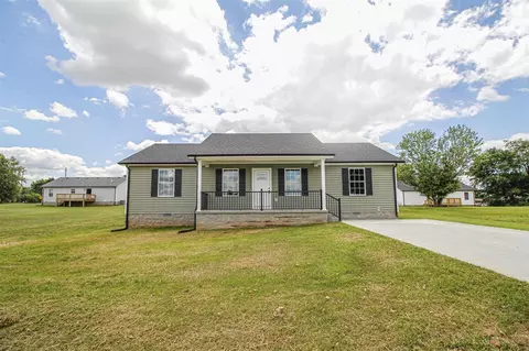 235 Second St, Horse Cave, KY 42749