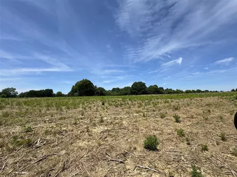 135 Hunt Ln, Adolphus, KY 42120
